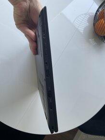 Lenovo ThinkPad X1 Yoga - 2