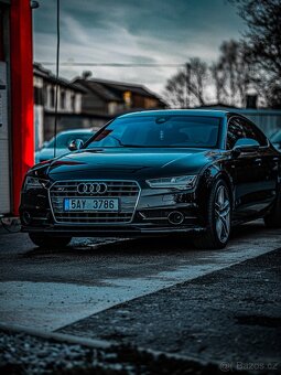 AUDI S7 Performance QUATTRO 405kw  v8 a 550 Ps - 2