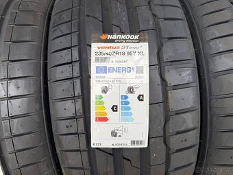 Pneu 235/40r18 Hankook-nové letní - 2