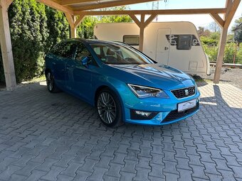 Seat Leon FR ST 2.0 TDI 135kW DSG/PANO/DCC - 2