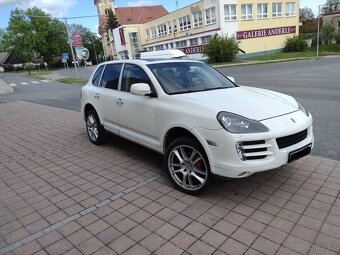 Porsche Cayenne 3.0D 2009 na přihlášení - 2