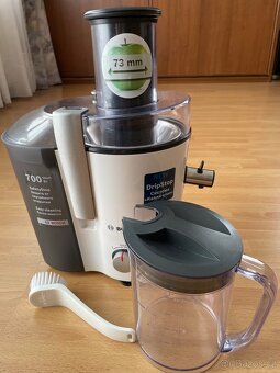 Odšťavňovač BOSCH ME25A0 - 2