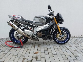 Aprilia rsv tuono 1000r - 2
