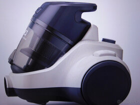 Prodám nový Elektrolux vysavač - 2