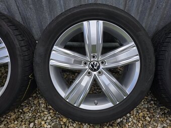 5x112 R19 VW Victoria Falls 235/50 R19 - 2