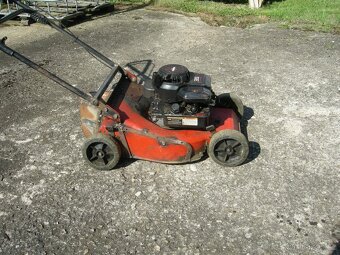 Travní sekačky BRIGGS & STRATTON. - 2