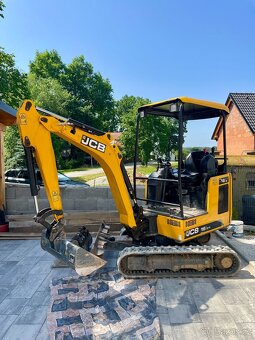 Minibagr JCB 16 C - 1 - 2