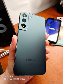 Samsung Galaxy S22 - Phantom Green - 2