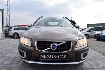 ►►Volvo XC70 2.4 120KW Momentum AWD◄◄ - 2