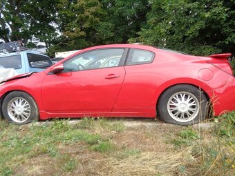 Nissan Altima coupe 350, V6. - 2