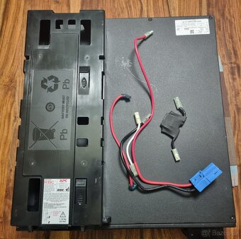 APC Smart-UPS X SMX1500RMI2U 1500VA 1200W UPS Záloha - 2