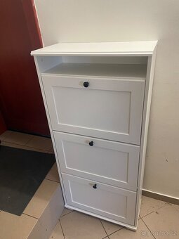 Bílý botník IKEA - 2