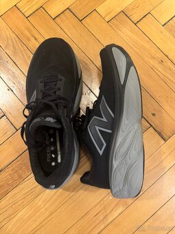 New balance fresh foam more v5 - 2