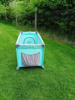 Skládací postýlka - 2