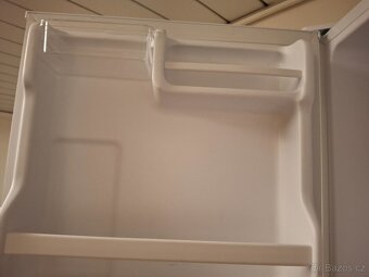 Malá lednice - lednička mini barová chladnička - 2