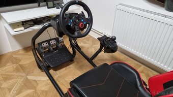 Herní racing set  - Logitech volant, pedály a řadicí páka - 2