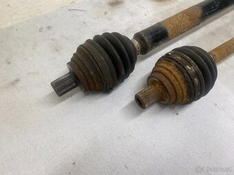 ŠKODA OCTAVIA 2 1.6FSI 85KW 2004-2008 - POLOOSY - 2