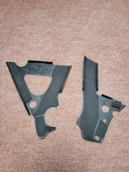 Prodám boční karbonové kryty rámu Dr-z 400 - 2