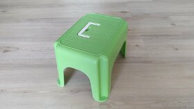 Zelená stolička pro děti - 2