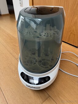 Myčka dětských lahví Baby Brezza - 2