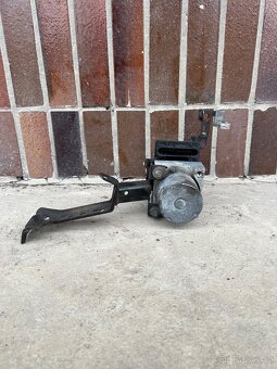 Jednotka ABS Subaru Legacy / Outback BP/Bl - 2