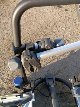 Nosič kol Thule - 2