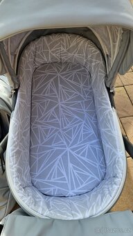 Dětský kočárek - 2