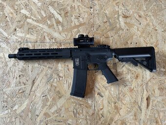 Airsoft zbraň - 2