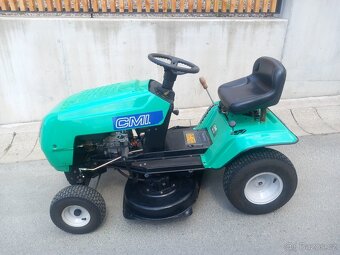 Prodám zahradní traktor MTD CMI 91/12 - 2