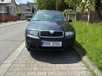 Skoda fabia 1.2 HTP - 2