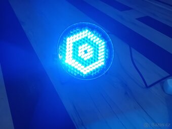 Prodám LED PAR 64 RGBW DMX - 2