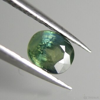 Safír-ovál, kombi - 0,86 ct. - 2