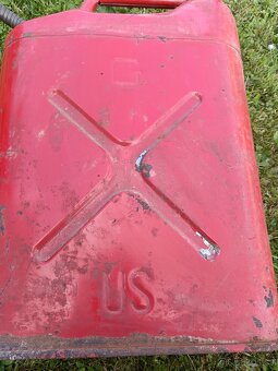 U.S.A. originál kanystr - 2