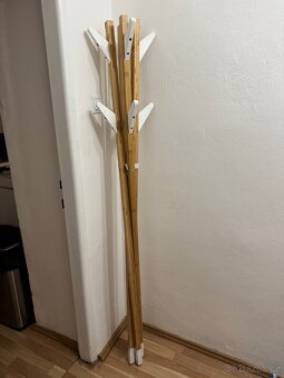 Věšák - 2