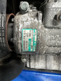 Octavia 2 1.9tdi 77kw díly motor vše - 2