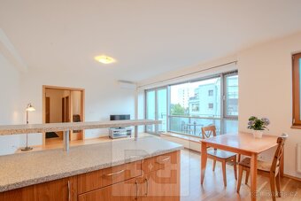 Pronájem byty 3+kk, 96 m2 - Praha - Vokovice, ev.č. N08040 - 2