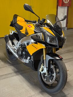 Aprilia Tuono V4 - 2