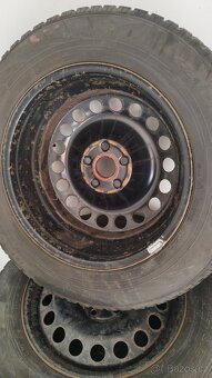 215/65/17 zimní Firestone - 2