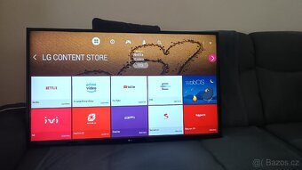 led LG 49LH590V - 2
