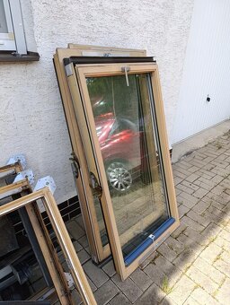 Střešní okno kyvné- 78x135 KUBESO - použité 3ks - 2