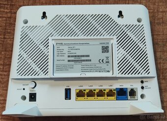 Router ZYXEL - 2