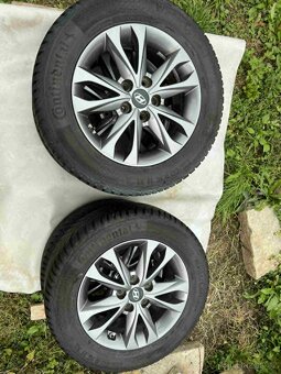Zimní sada kol 215/60 R16 - 2