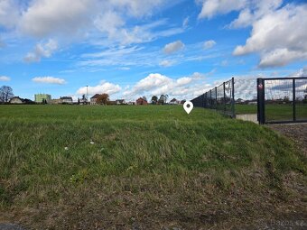 Prodej pozemku v obci Jakubčovice u Hradce nad Moravicí - 2