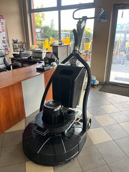 Planetarní bruska na beton HTC 800 Hladická lestická - 2