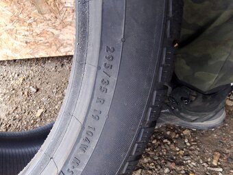 295/35/19 104w Continental - zimní pneu 2ks - 2