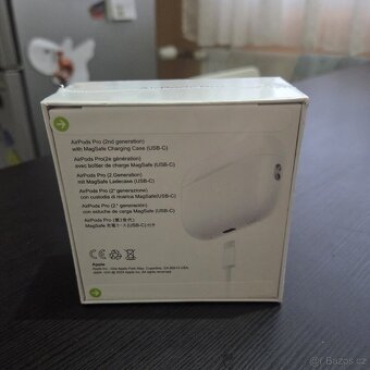 Apple AirPods Pro (2. generace) 
 - 2