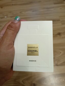 Parfémy a toaletní vody - 2