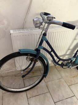 Staré jízdní dámské kolo 60.leta - 2