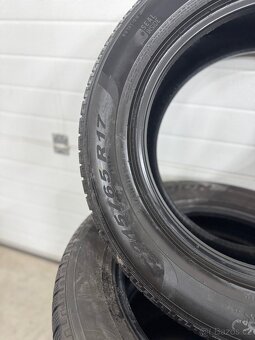 PNEUMATIKY 215/65/17 - 2