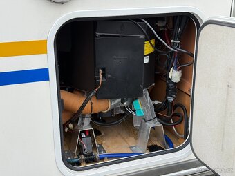 Obytné auto - Eura Mobil, expediční úprava, LPG generátor - 2